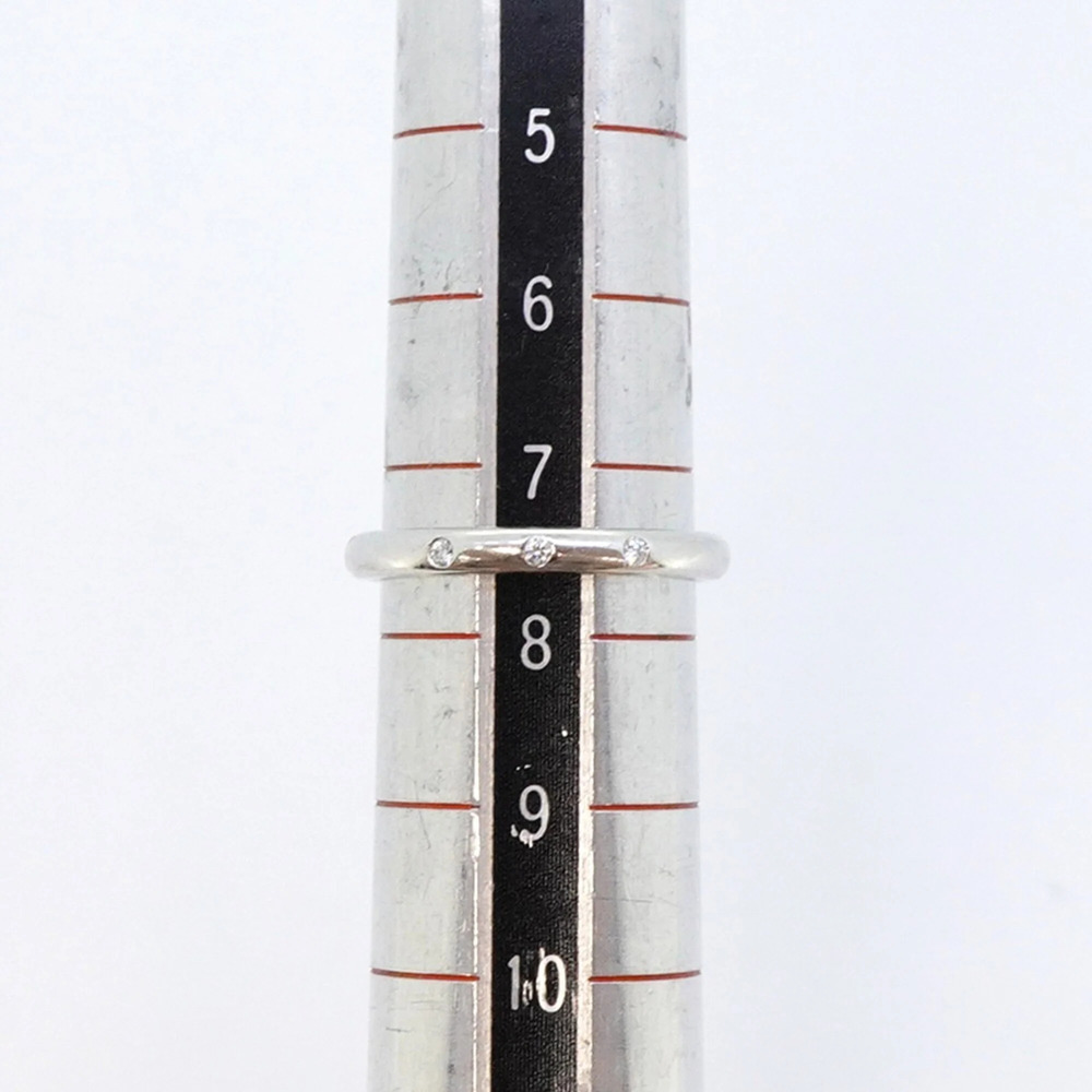 CHANEL Silver Diamond Ring - Picture 6 of 8